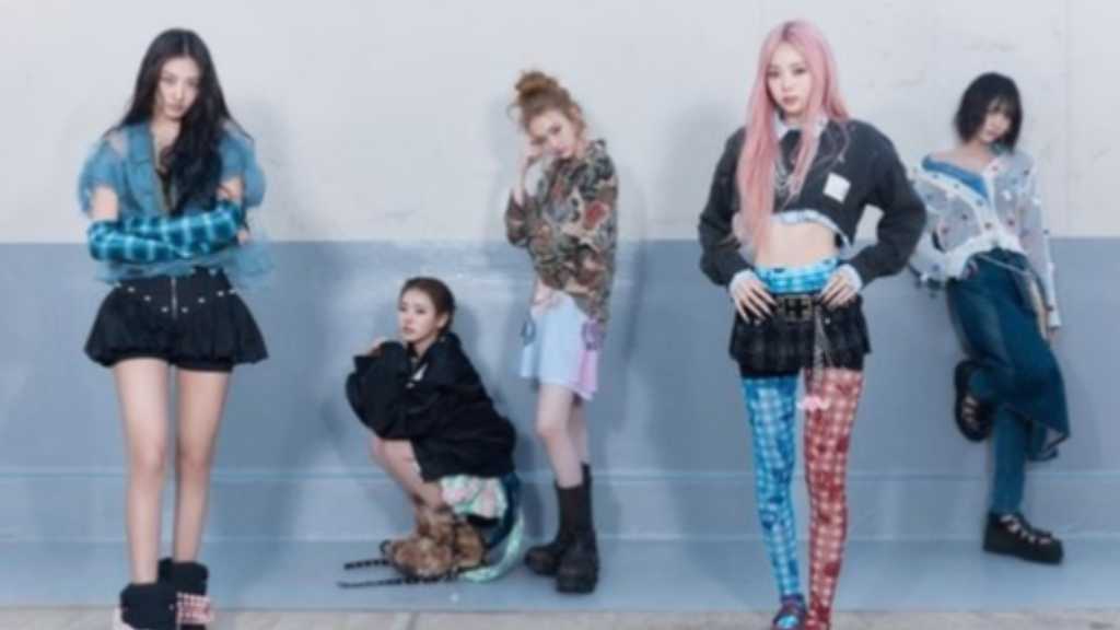 MEOVV、タイトル曲「DROP TOP」のコンセプトフォトが公開…清涼感あふれる魅力をアピール