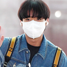 【PHOTO】Wanna One出身パク・ジフン、ファンミーティングのためタイへ出国(動画あり)