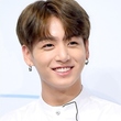 BTS(防弾少年団) ジョングク、爽やかな笑顔でファンを虜に?「笑う姿に胸キュンするスター」1位に