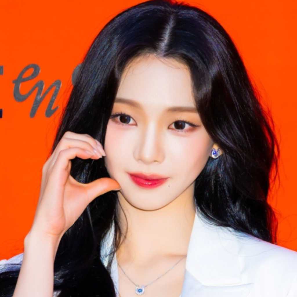 aespaのKARINA、運転免許の筆記試験に挑戦!「おばあちゃんとドライブがしたい」(動画あり)