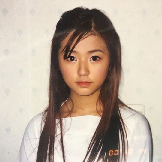 ユン ウネ 年前の写真を公開 美しすぎる幼少期に視線集中 Kstyle