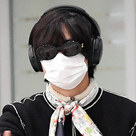 【PHOTO】BTSのV、海外スケジュールを終えてフランスから帰国(動画あり)