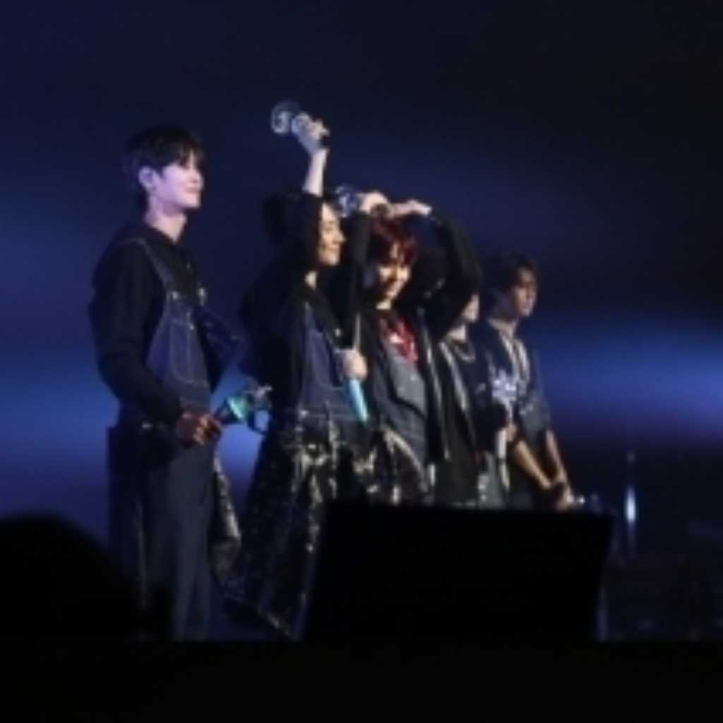 TEMPEST、日本公演が盛況裏に終了！SMAP＆嵐のカバーも