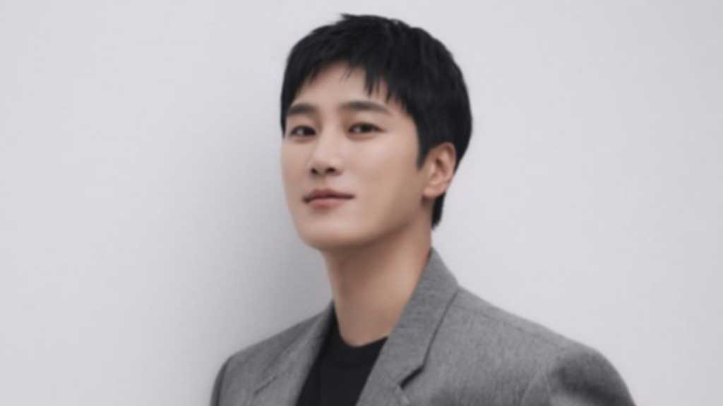 「スプリング・フィーバー」アン・ボヒョン“原作に合わせるため思い切った髪型に”