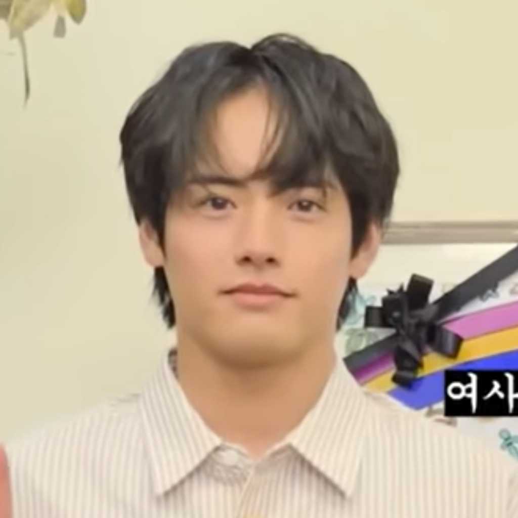 赤楚衛二、KangNamと対面！韓国語でユニークな自己紹介も？（動画あり）