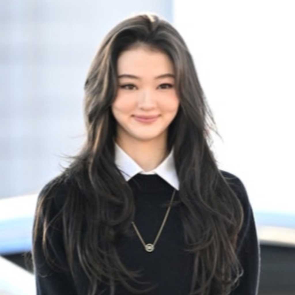 【PHOTO】MEOVV エラ、海外スケジュールのため出国（動画あり）