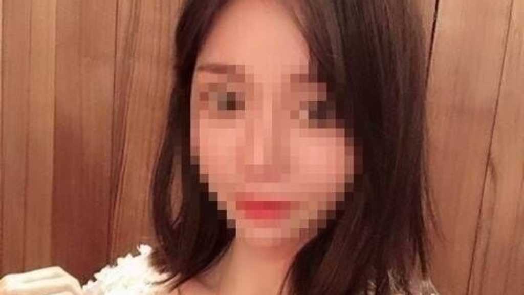 “麻薬投薬の容疑”ファン・ハナ、第1審で罰金刑・釈放…涙を見せる場面も