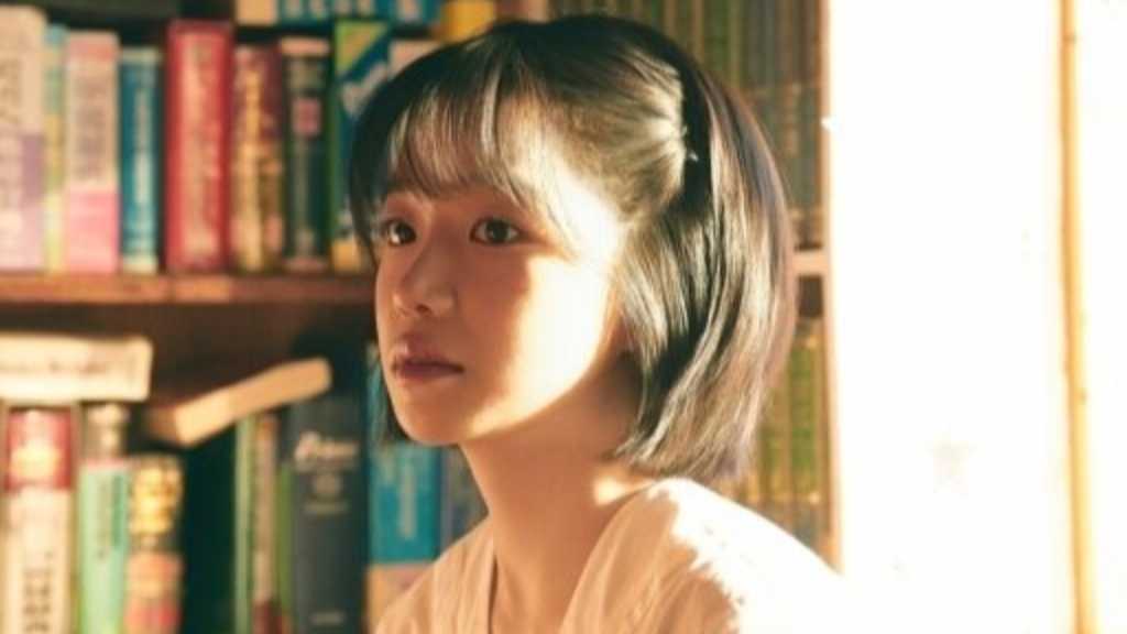 IZ*ONE出身チョ・ユリ、3rdミニアルバム「Episode 25」新たなコンセプトフォト＆モーションポスターを公開