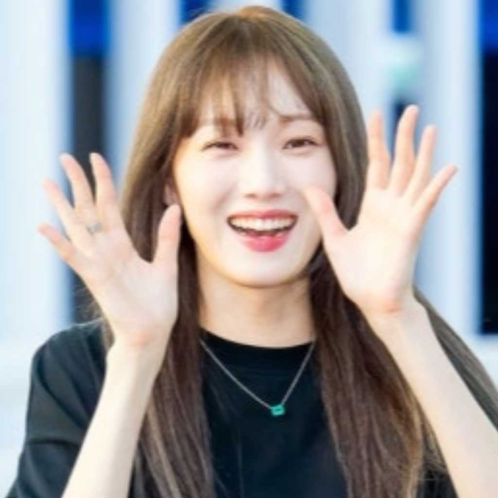 【PHOTO】イ・ソンギョン、海外スケジュールのため香港へ出国