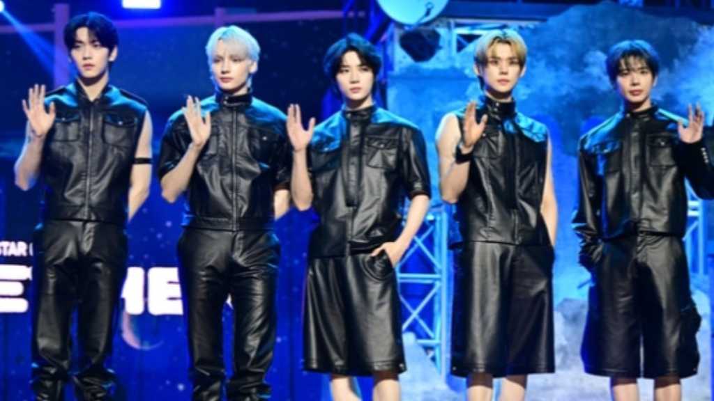 TOMORROW X TOGETHER、再契約に言及…後輩グループ大絶賛も「BTSのように良い先輩になりたい」