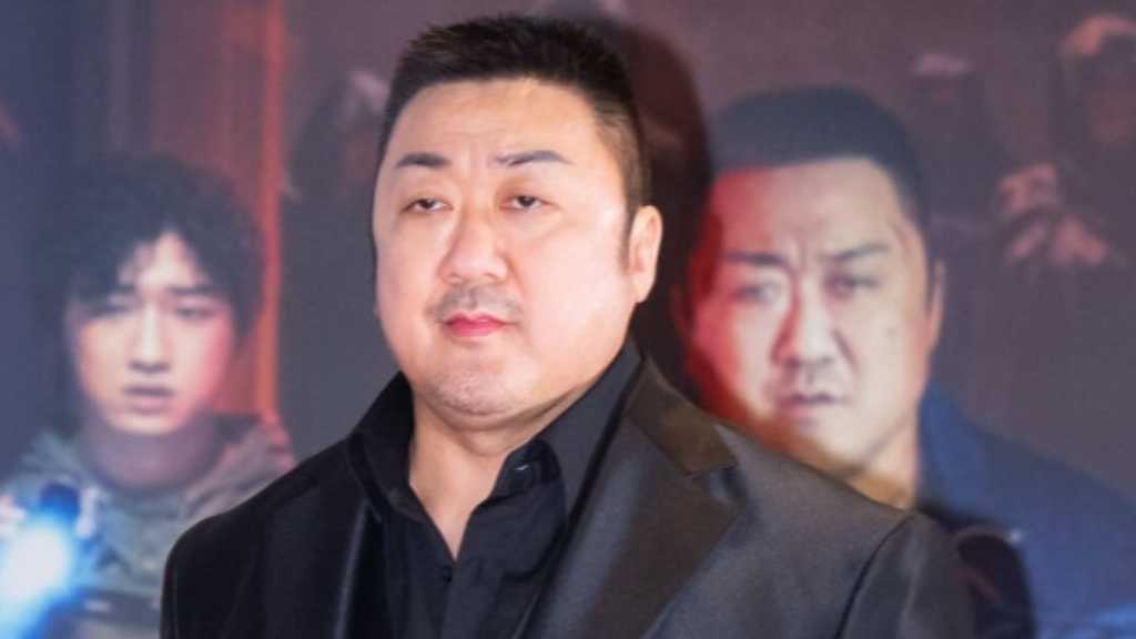 マ・ドンソク、父親が本日(6/2)死去…妻イェ・ジョンファらと共に最後を見送る