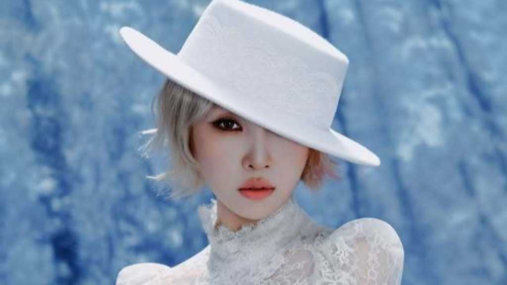2NE1のMINZY、9月28日に新曲をリリース!美しいシースルードレス姿のコンセプトフォトも公開