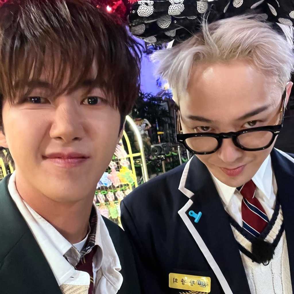 ZE:A グァンヒ、G-DRAGONとの遊園地デート写真を公開！笑顔の記念ショットに注目