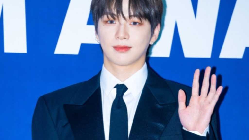 カン・ダニエル、開演直前でコンサートが中止に…会場で本人謝罪もファン困惑