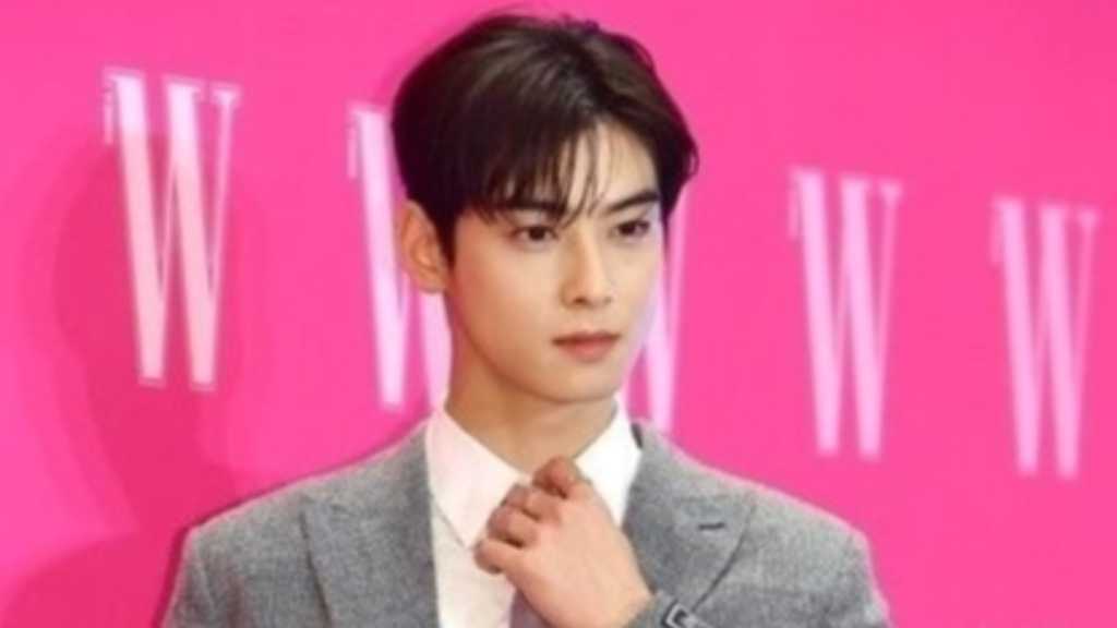 ASTRO チャウヌの日本での写真展開催に…Fantagioがコメント「すでに契約していたプロジェクト」