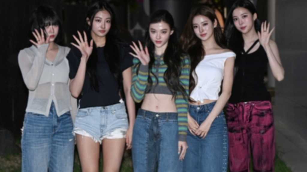 【PHOTO】MEOVV、ラジオ収録のため放送局へ…暗闇でも輝く美貌