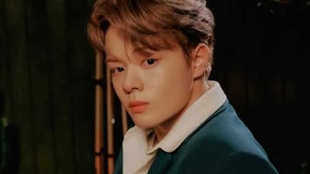 JO1 鶴房汐恩、年内で活動終了へ…公式サイトで発表