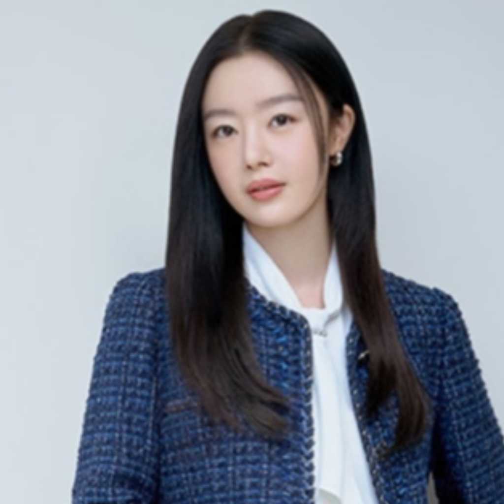 元Secret ソナが魅せる新たな魅力!余計な装飾なく洗練されたムード