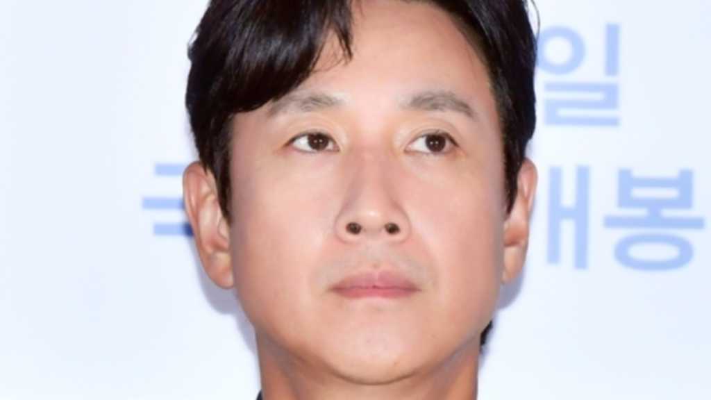 イ・ソンギュンさんの捜査情報を流出した警察官、罷免処分取消訴訟で敗訴