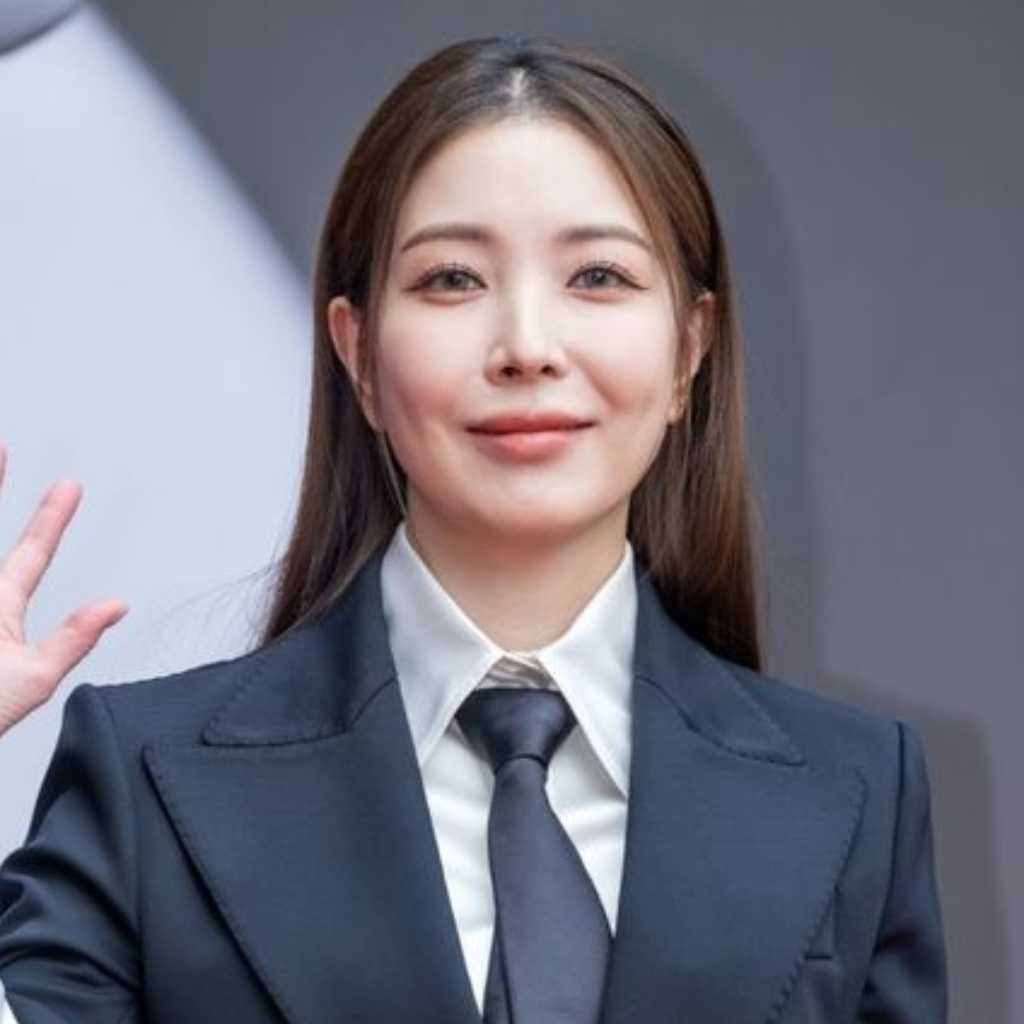 BoA、酔っ払いライブ配信の謝罪後…心境を吐露「公私ともに大変な時間を過ごした」