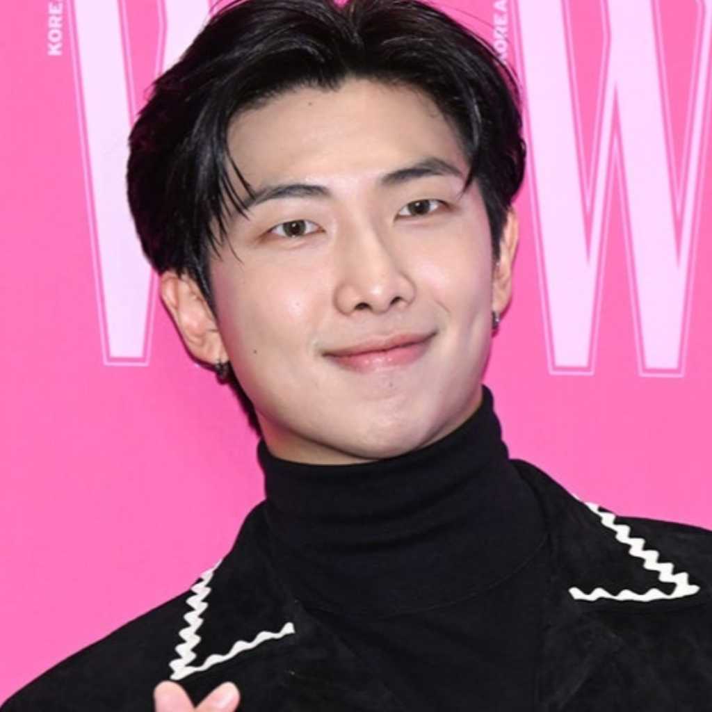 BTSのRM、完全体のカムバックを前に率直な心境を告白「グループ解散・活動中断は何万回も考えた」