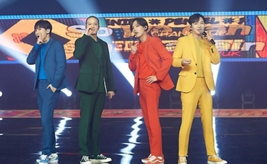 【PHOTO】BTOB 4U、オンラインコンサート「INSIDE」を開催…多彩なパフォーマンスで魅了