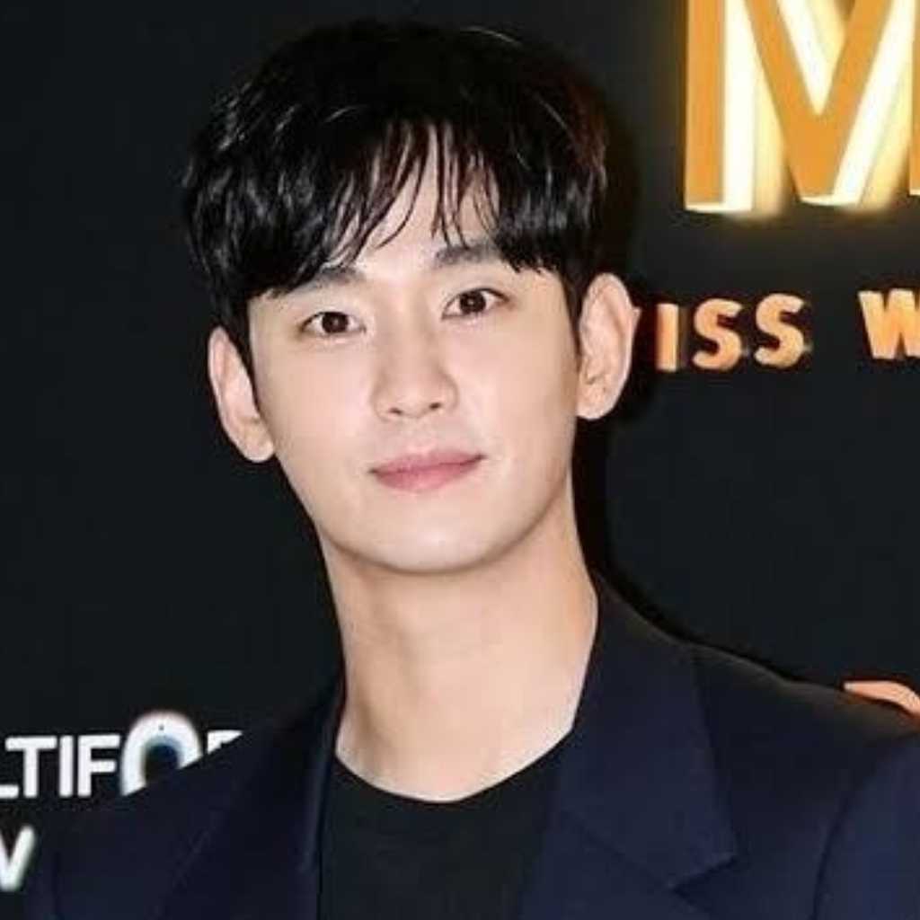 キム・スヒョン、騒動から約1年…7月より活動再開へ「韓国で広告撮影」(公式)
