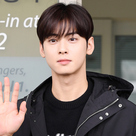 【PHOTO】ASTRO チャウヌ、ファッションウィークに参加するためフランスへ出国（動画あり）