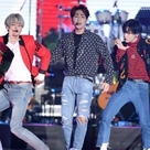 【PHOTO】SHINee「MBCラジオDJコンサート」でステージ披露“情熱的なパフォーマンス”