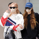 【PHOTO】BLACKPINK ロゼ＆リサ、海外スケジュールを終えて韓国へ（動画あり）