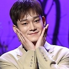 【PHOTO】EXO チェン、ソロアルバム「4月、そして花」音楽鑑賞会を開催…MCとしてシウミンも登場