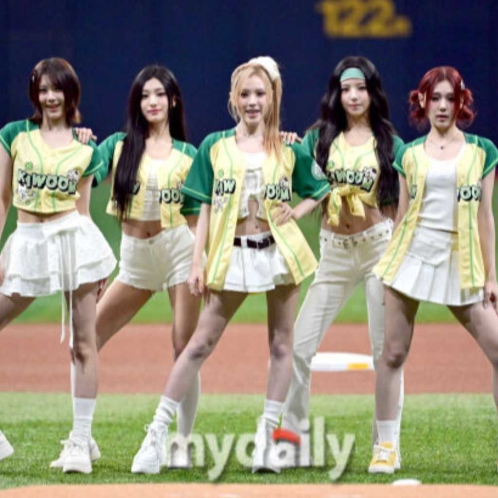 【PHOTO】ODD YOUTHのSUMMERとMAIKA、始球・始打式に登場…グループで祝賀ステージも