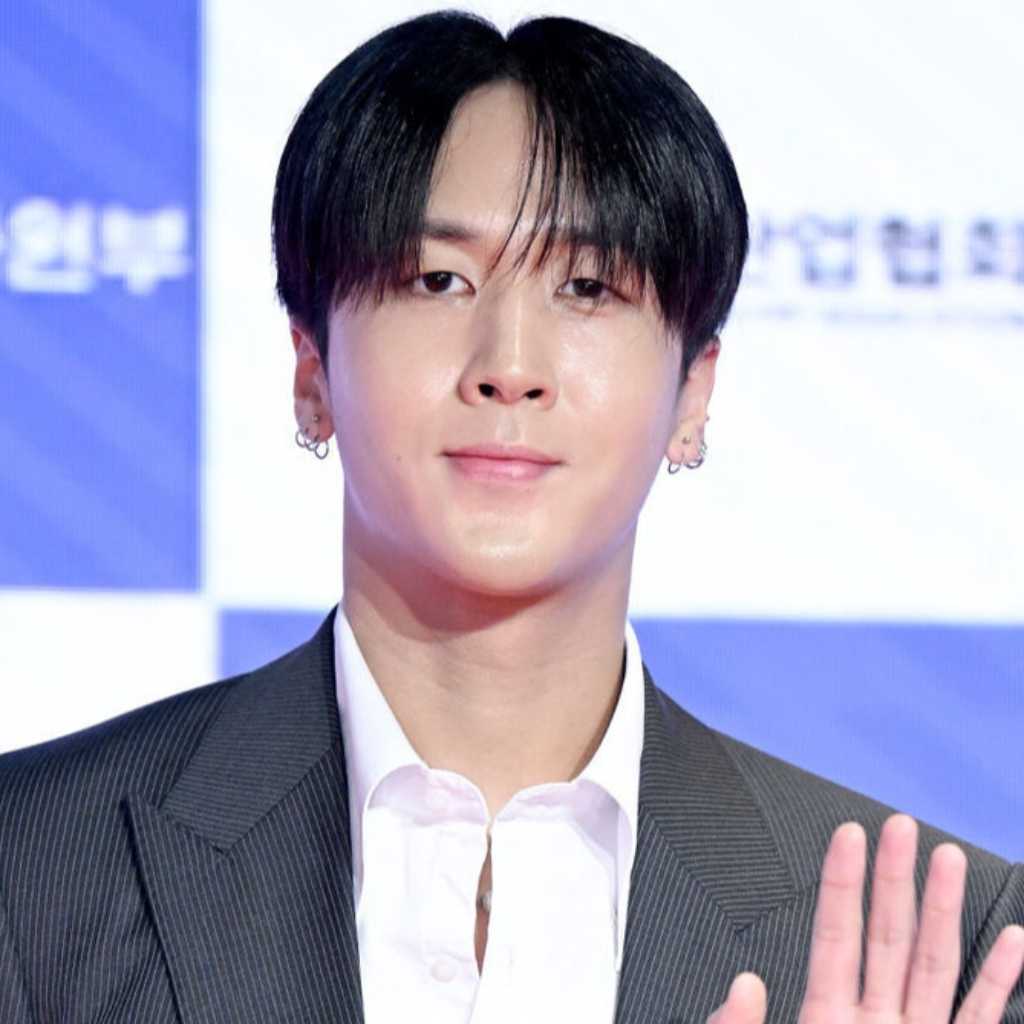 元VIXX ラビ、兵役逃れに関する騒動後初の新曲リリース…力強いラップを披露
