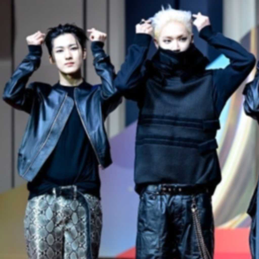 【PHOTO】AxMxP「2025 SBS歌謡大典」レッドカーペットに登場