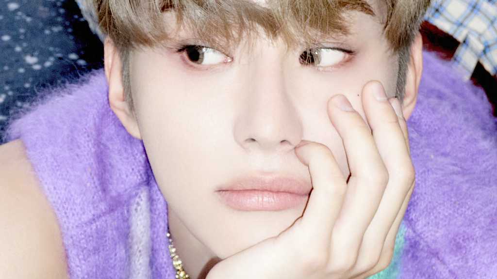 NCT ジョンウ、新曲を単独ファンミで初披露!1stソロシングル「SUGAR」予告イメージが続々公開