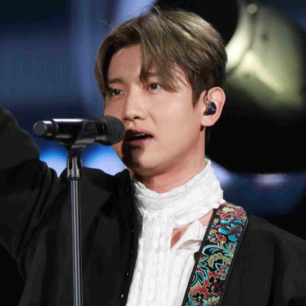 東方神起 チャンミン、初のソロツアーが大盛況!SUPER JUNIOR キュヒョンのサプライズ登場も