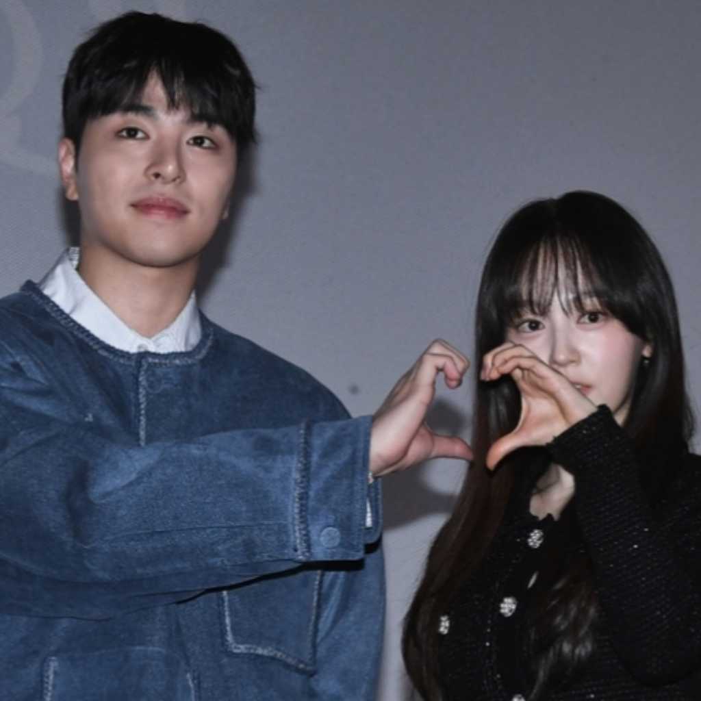 【PHOTO】iKON ジュネ＆ユン・イェジュら、新ドラマ「残業して帰りますか？」トークショーに出席