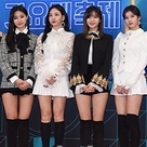 【PHOTO】TWICE「2018 KBS歌謡大祝祭」レッドカーペットに登場