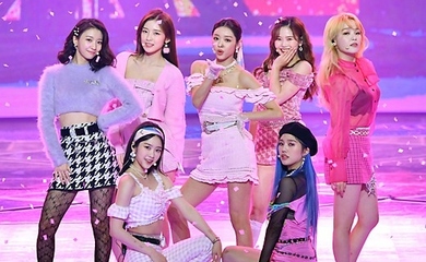 【PHOTO】OH MY GIRL＆aespa＆Jessi＆GOT7 ジャクソンら「2020 KBS歌謡祭」でステージ披露