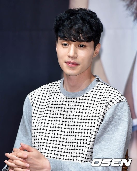 イ ドンウク アイアンマン が韓国型ヒーローの始まりになってほしい Kstyle