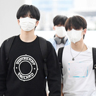 【PHOTO】ONEUS、スケジュールのため日本へ…個性あふれるファッションで登場（動画あり）