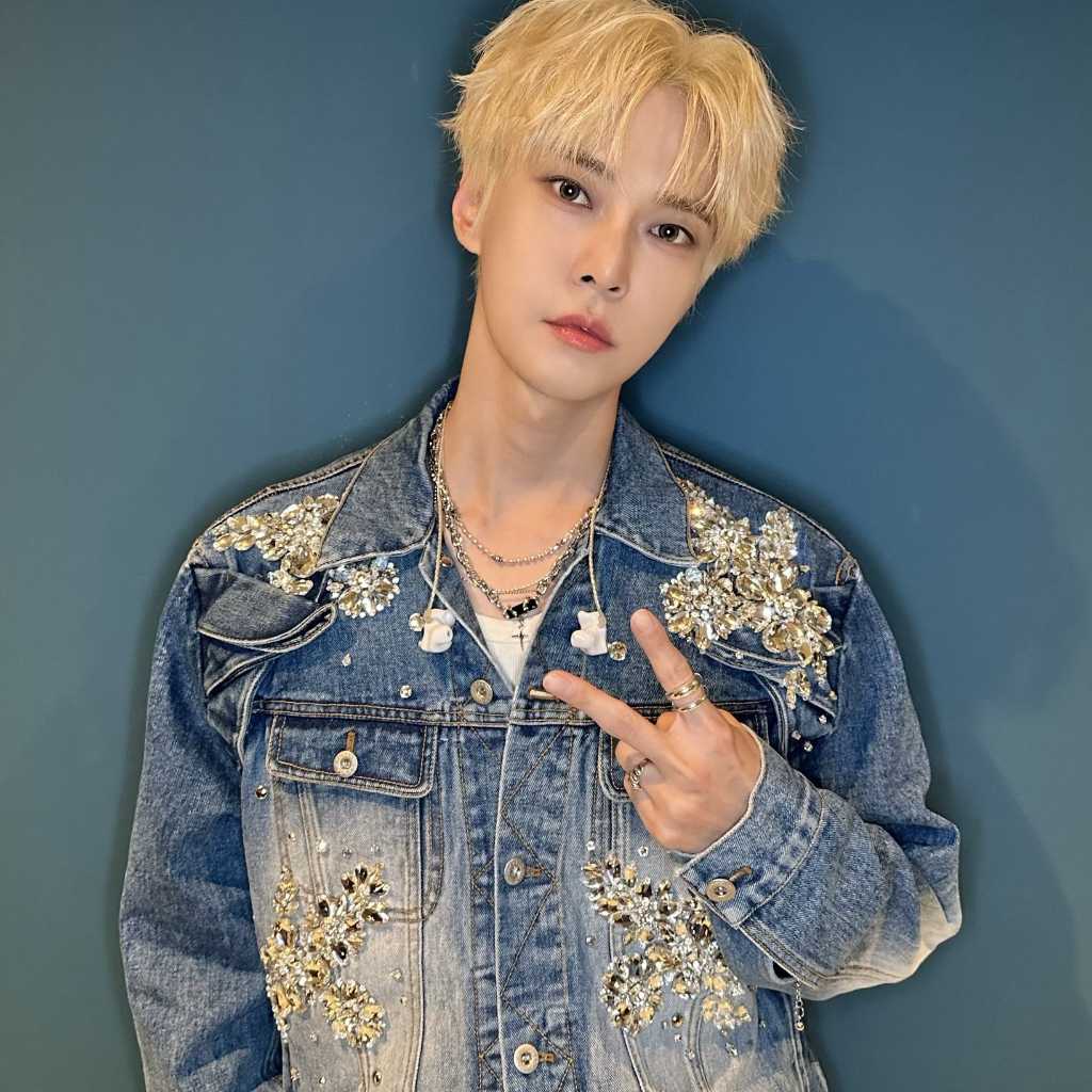 NCT ドヨン、サプライズで金髪に！アンコール公演が開幕…EXO ディオ＆ファン・ミンヒョンらも観覧