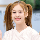 【PHOTO】STAYC、日本でのスケジュールを終えて帰国…手を振って挨拶(動画あり)