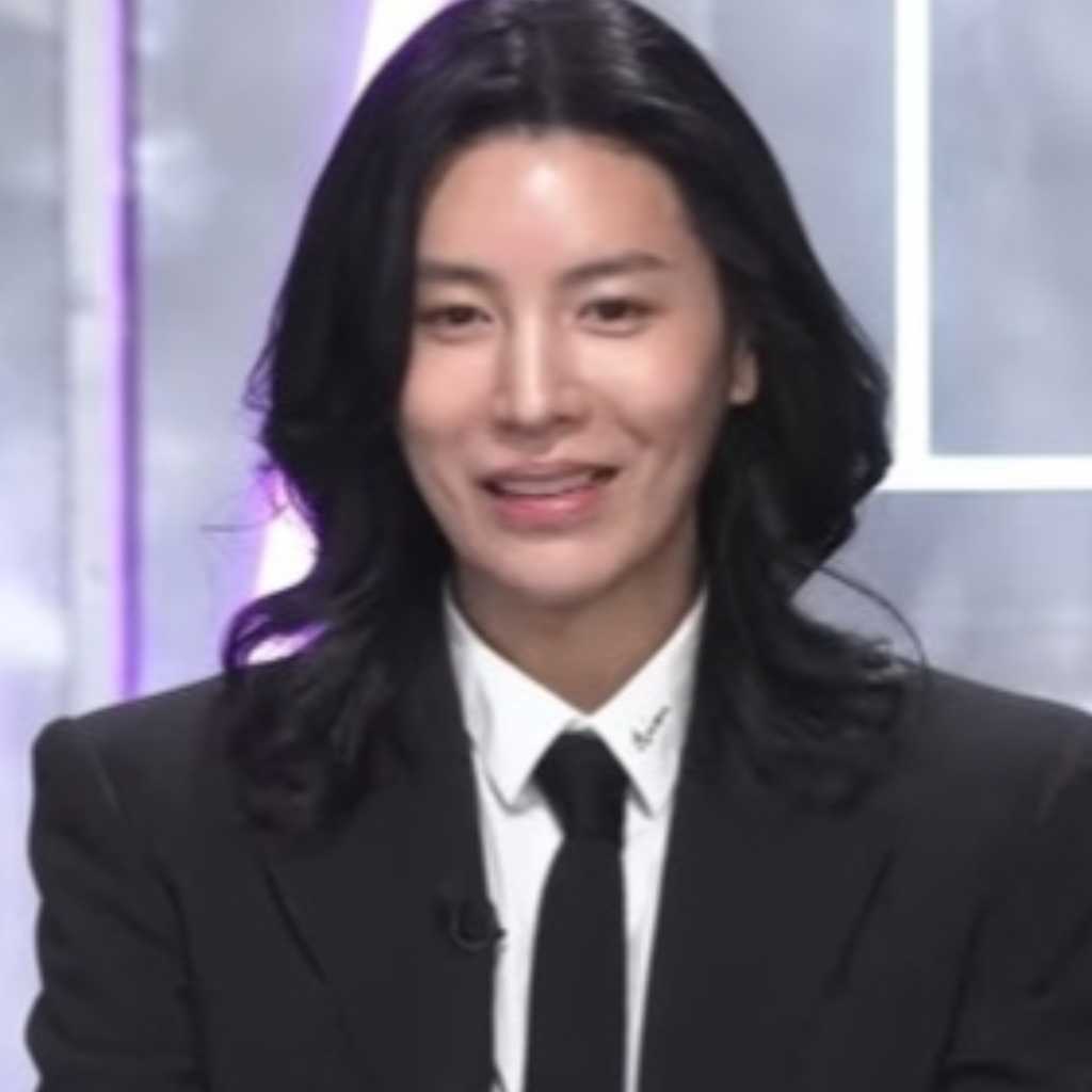 39歳ノ・ミヌ、ヴァンパイア級のビジュアル披露…美肌の秘密は?夏も冬もエアコンなし、ローション7種類使用(動画あり)