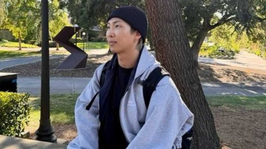 BTSのRM、EPIK HIGHのTABLOが勧めた米スタンフォード大学を訪問!完成度の高い再現ショット話題