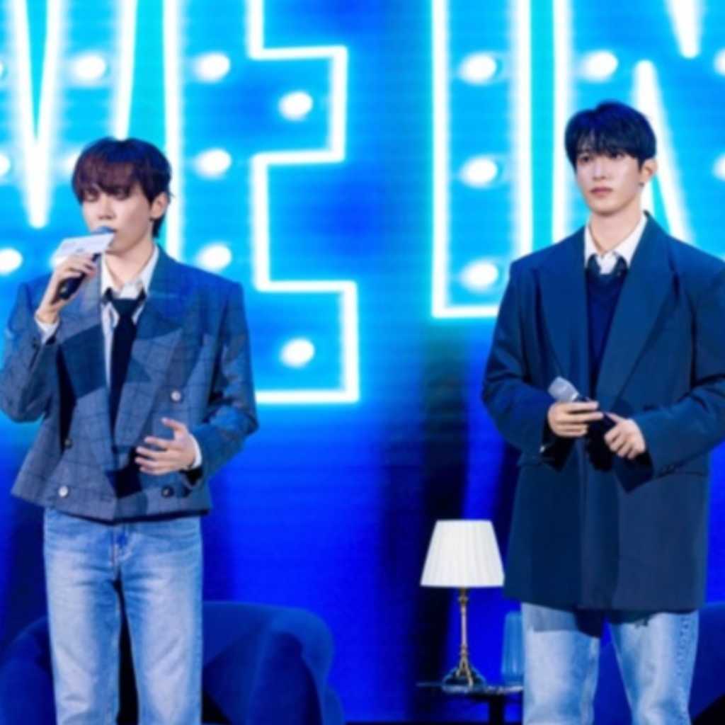 SEVENTEEN ドギョム＆スングァン、1stミニアルバムの発売を記念したファンパーティー開催！美しい歌声を披露