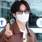 【PHOTO】EXO スホ、海外スケジュールのためタイへ出国…クールなサングラス姿で登場（動画あり）