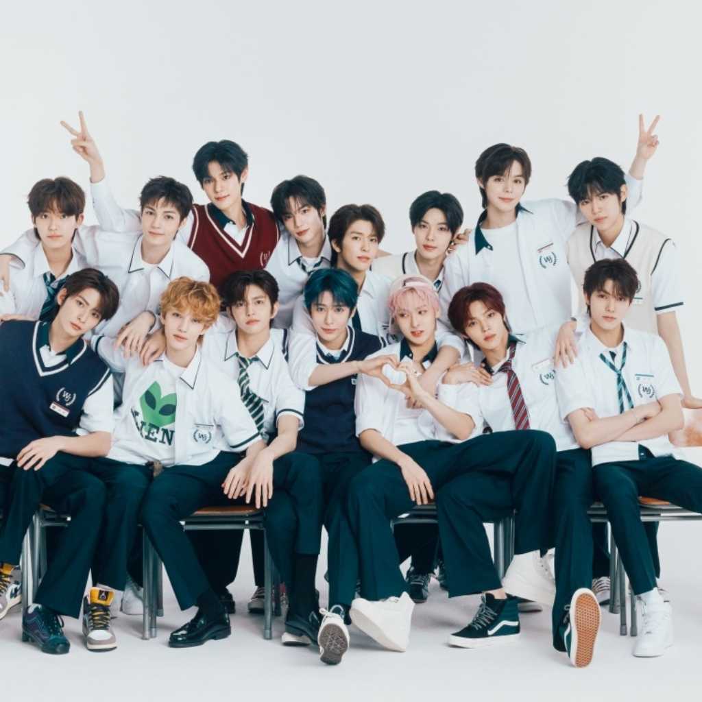 SM練習生チームSMTR25、初のバラエティ番組「応答せよ！僕らのハイスクール」15名のメンバープロフィールを公開