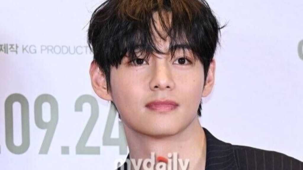 BTSのV、カムバック公演を終えて生配信でファンに挨拶「完璧に見せたくて何倍も練習した」