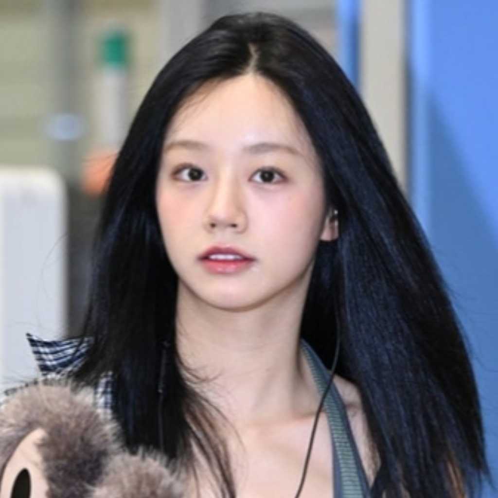 【PHOTO】Girl's Day ヘリ、海外スケジュールを終えて韓国に到着…ラブブと一緒に帰国